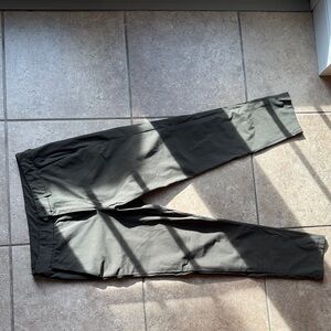 Lululemon ABC Commission Pants Green